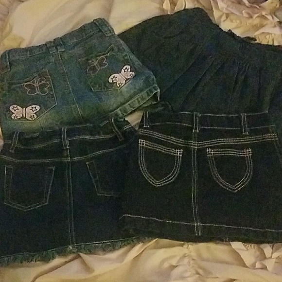 Child mini skirts - Picture 3 of 3